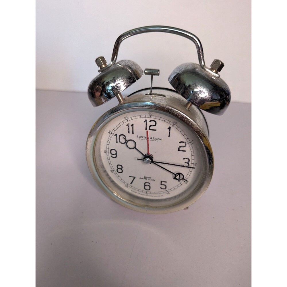 Sterling & Noble Retro Chrome Analog Double Bell Quartz Alarm Clock  VTG Works